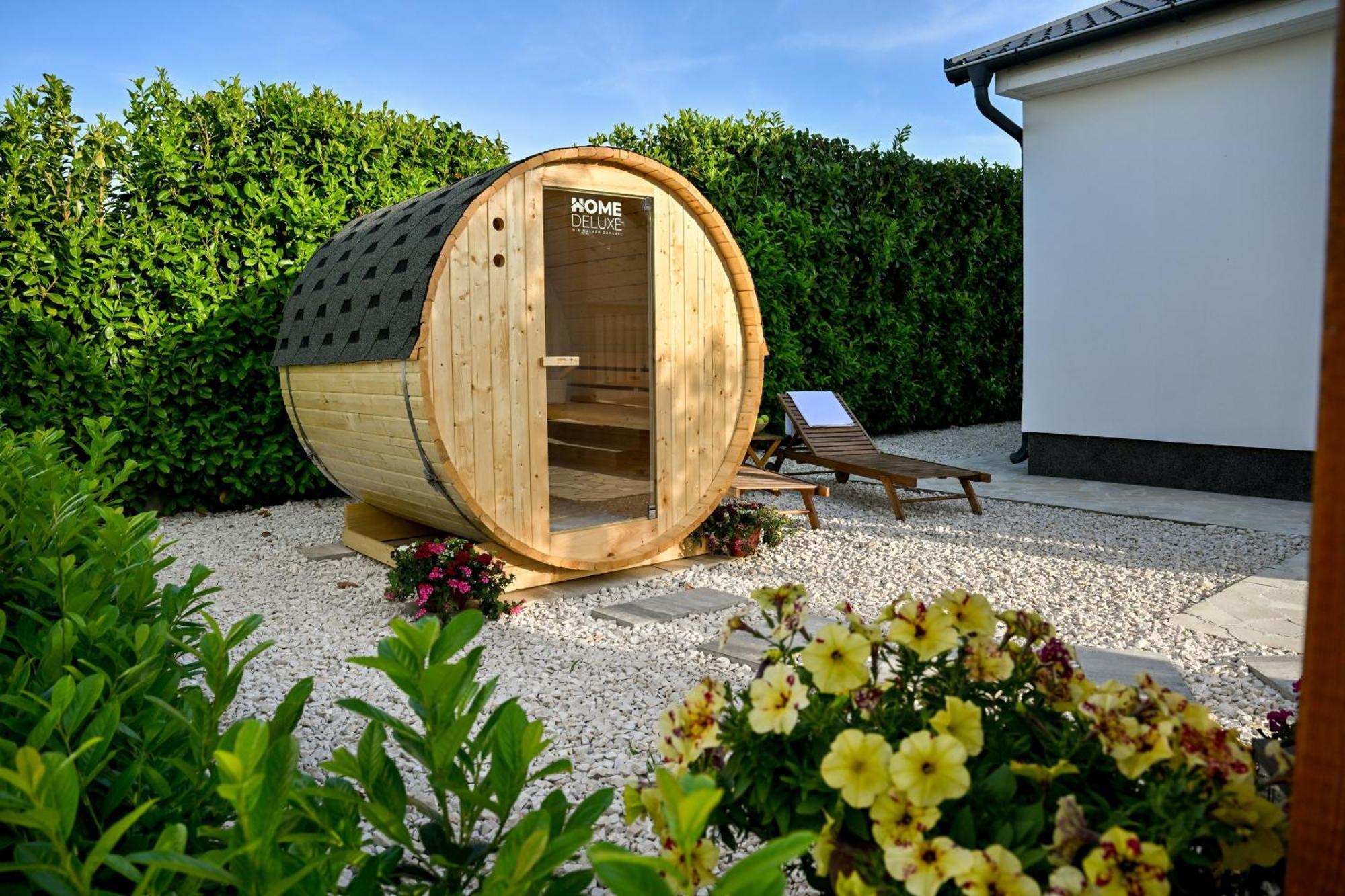 Holiday Home Aprilis With Pool, Jacuzzi And Sauna Galovac  외부 사진